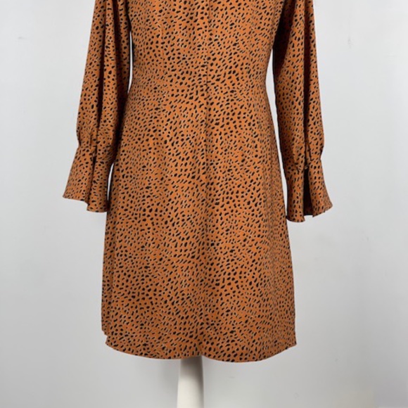 Orange & Black Long Sleeved $15 Sz 8 Excellent C. - Picture 6 of 6